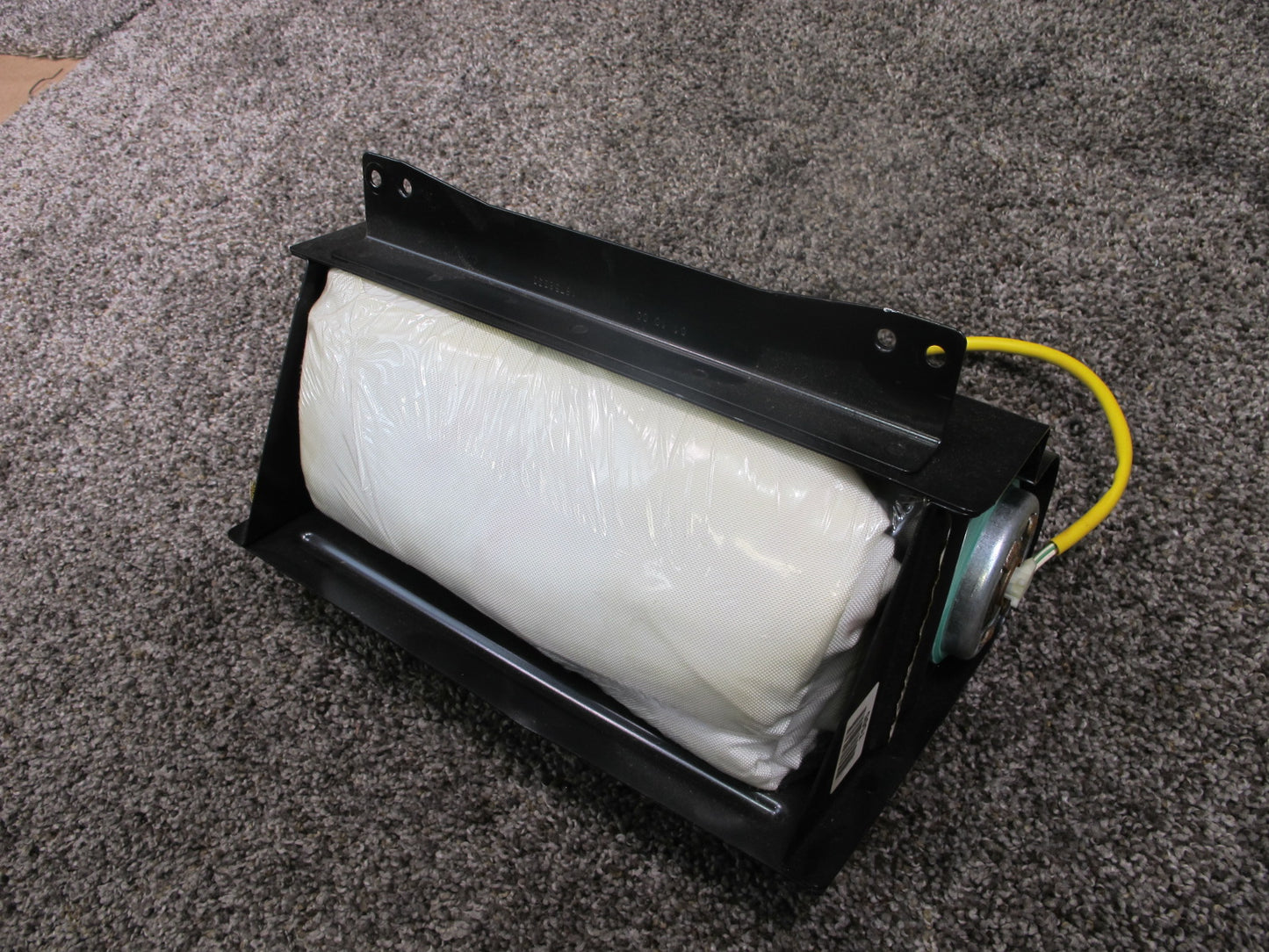 2000-2002 Chevrolet Camaro Z28 Front Right Passenger SRS Air Bag OEM