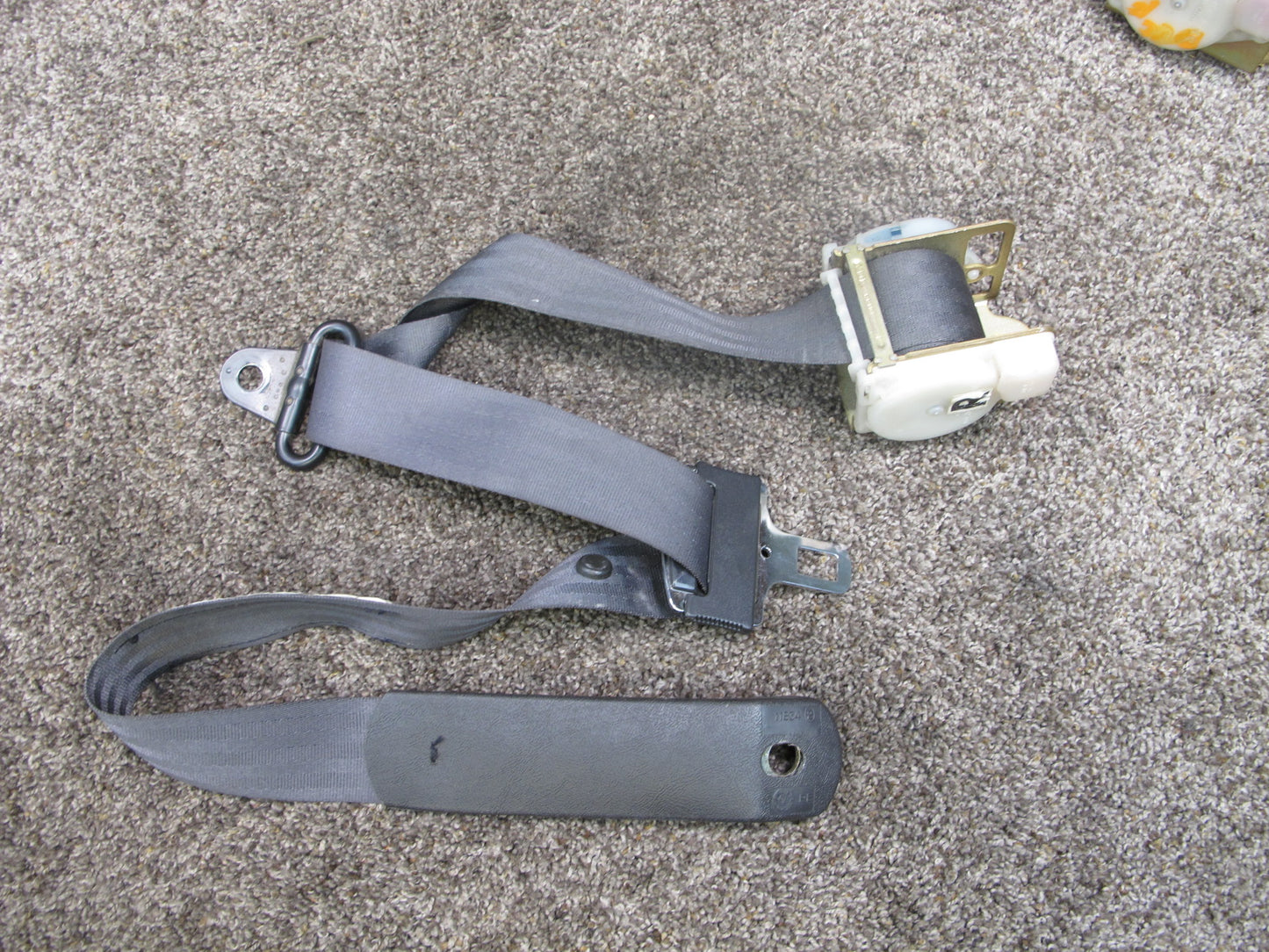 2000-2002 Chevrolet Camaro Z28 Front Driver and Passenger Seat Belts Set OEM