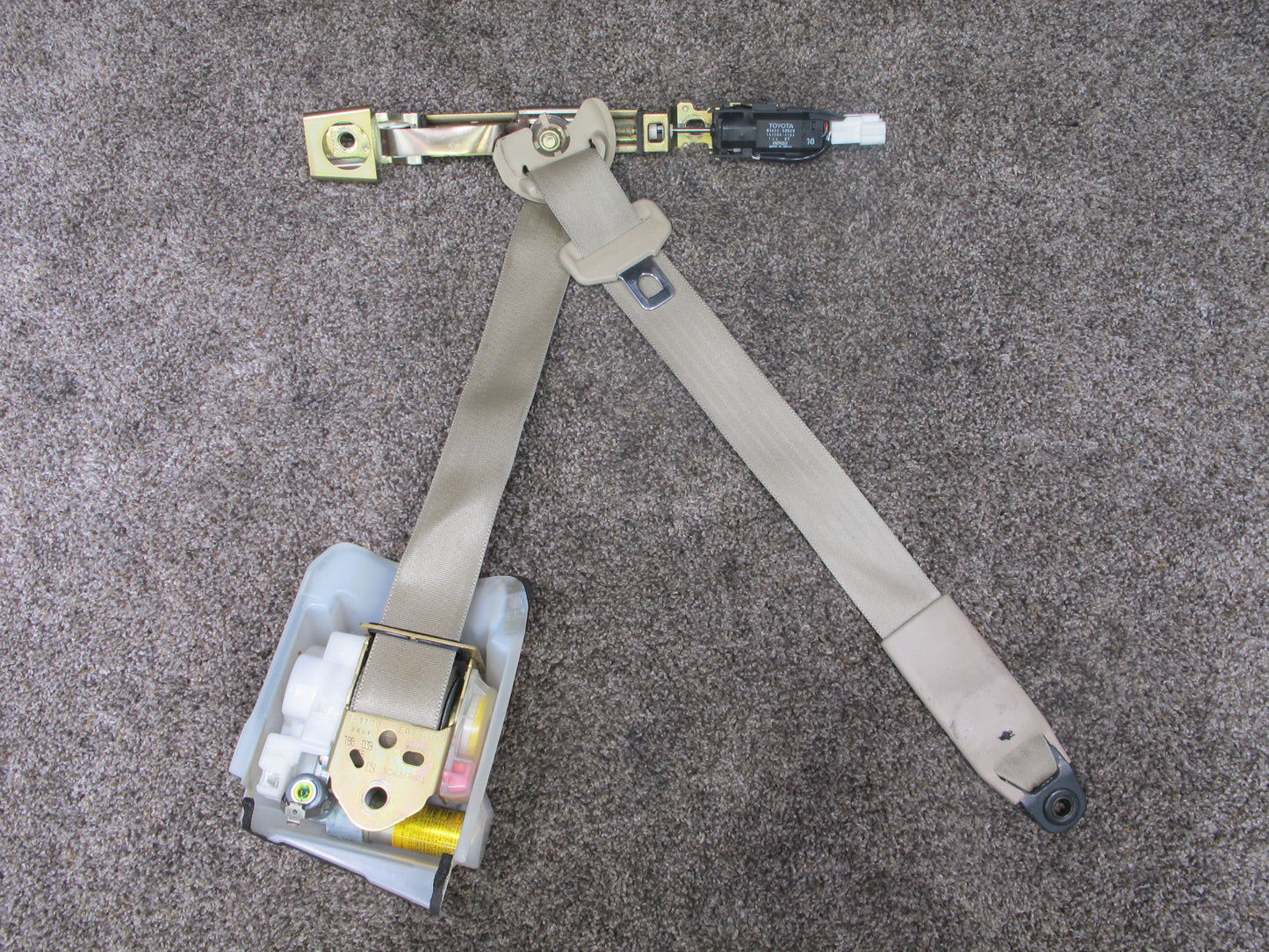 1997-2000 Lexus LS400 Front Driver and Passenger Seat Belts Set OEM
