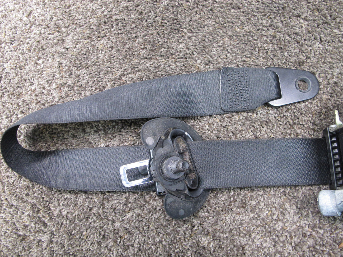 2011-2016 Mini Countryman R60 Front Driver and Passenger Seat Belts Set OEM
