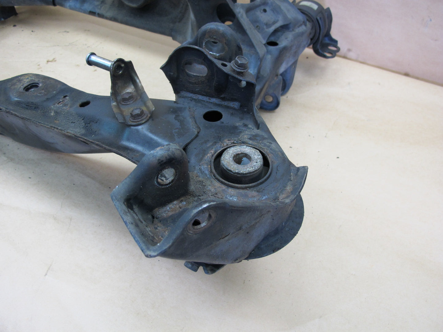 1992-1996 Lexus SC300 SC400 Rear Suspension Crossmember Cradle Sub Frame