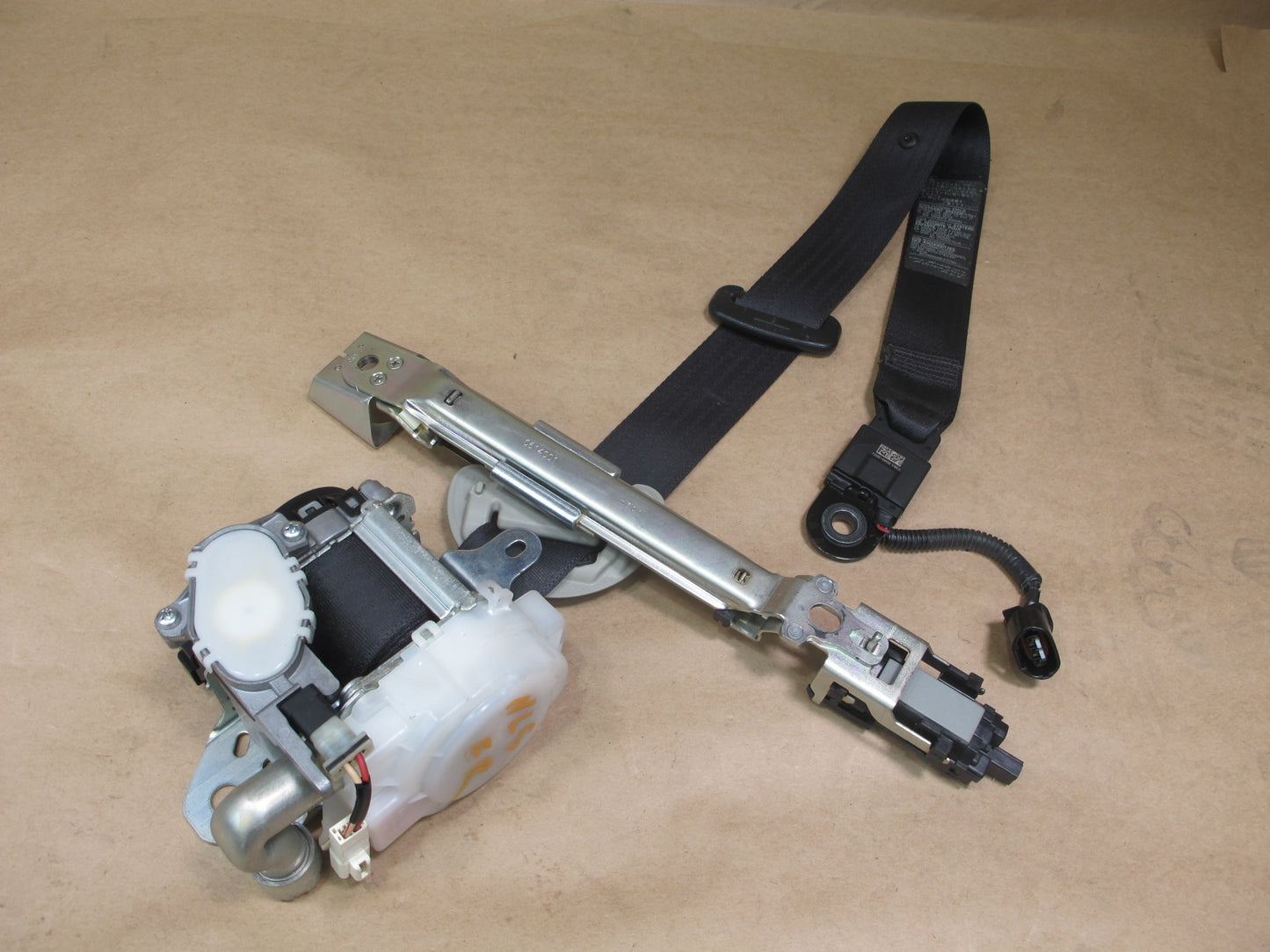 2007-2012 Lexus LS460 LS600hL Front Left & Right Seat Belt Retractor Set OEM