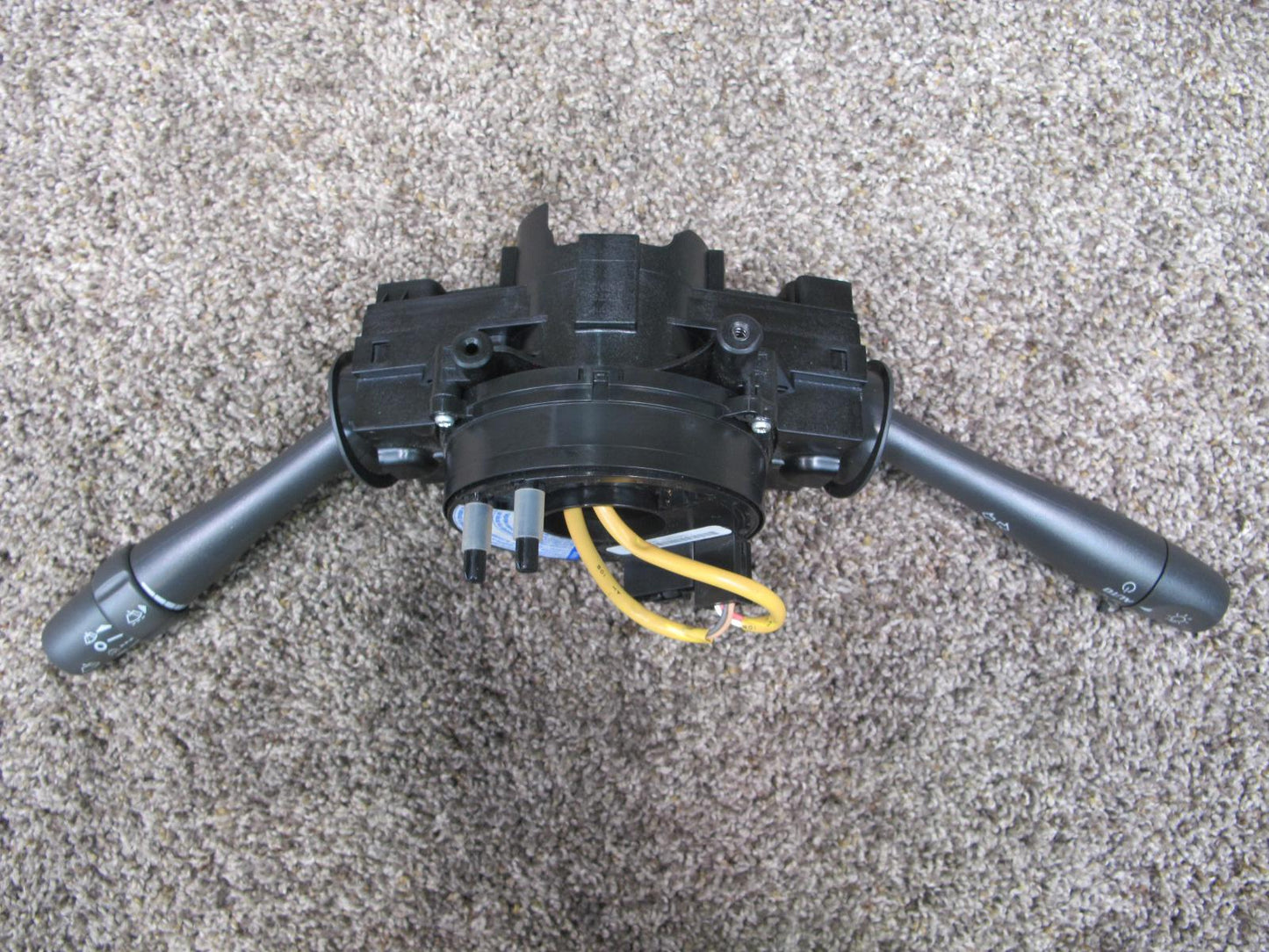 06-09 PONTIAC SOLSTICE STEERING COLUMN ANGLE SENSOR CLOCK SPRING WIPER SWITCH OEM