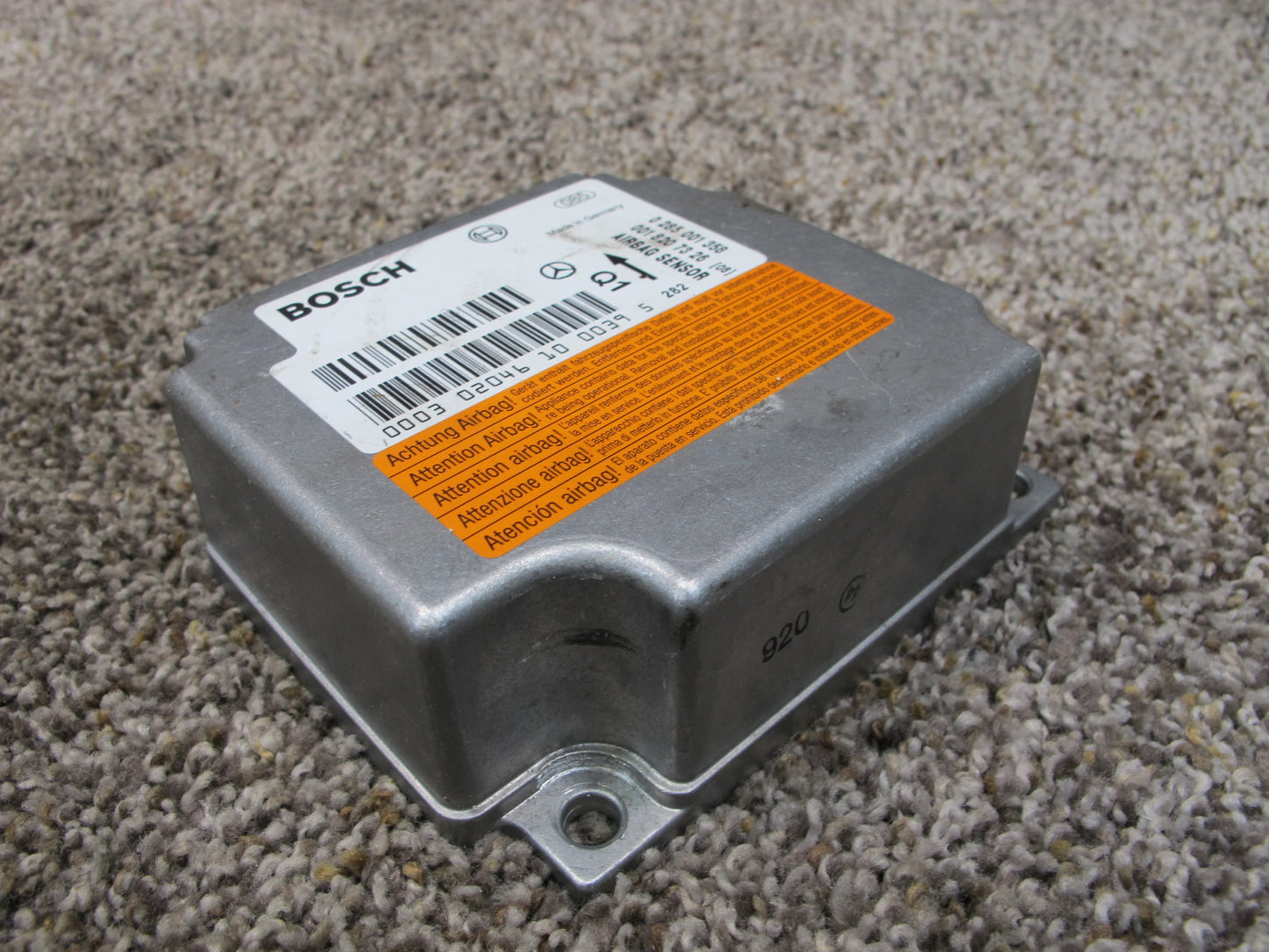 03-06 MERCEDES R230 SL500 SRS AIRBAG CONTROL MODULE UNIT 0018207326 OEM