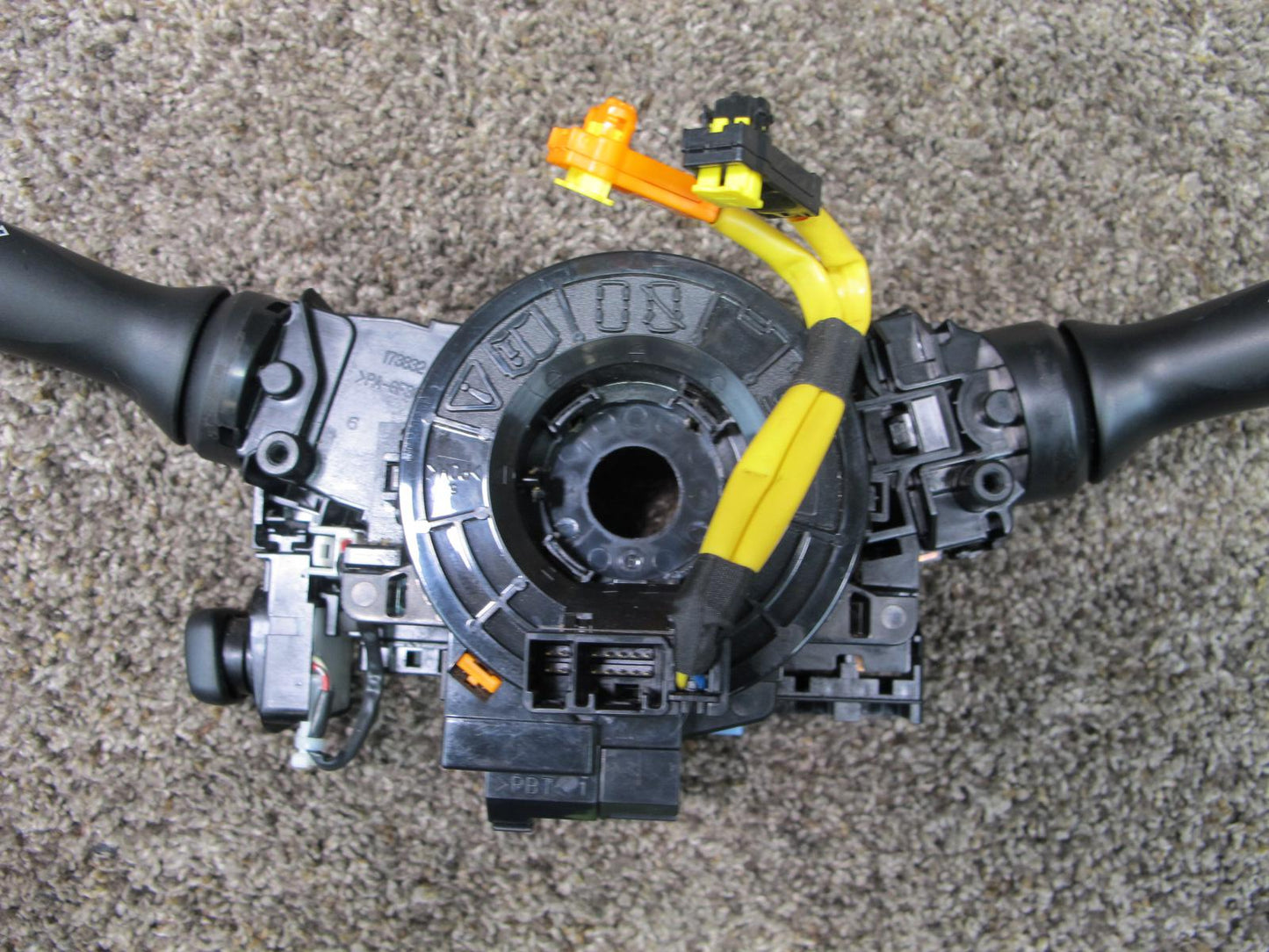 2004-2008 Lexus RX330 RX350 RX400h Steering Column Multi Switch & Clock Spring Assembly OEM