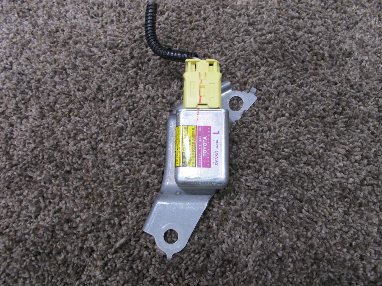 2004-2008 Lexus RX330 RX350 RX400h Yaw Rate Sensor & 4 Impact Sensors OEM