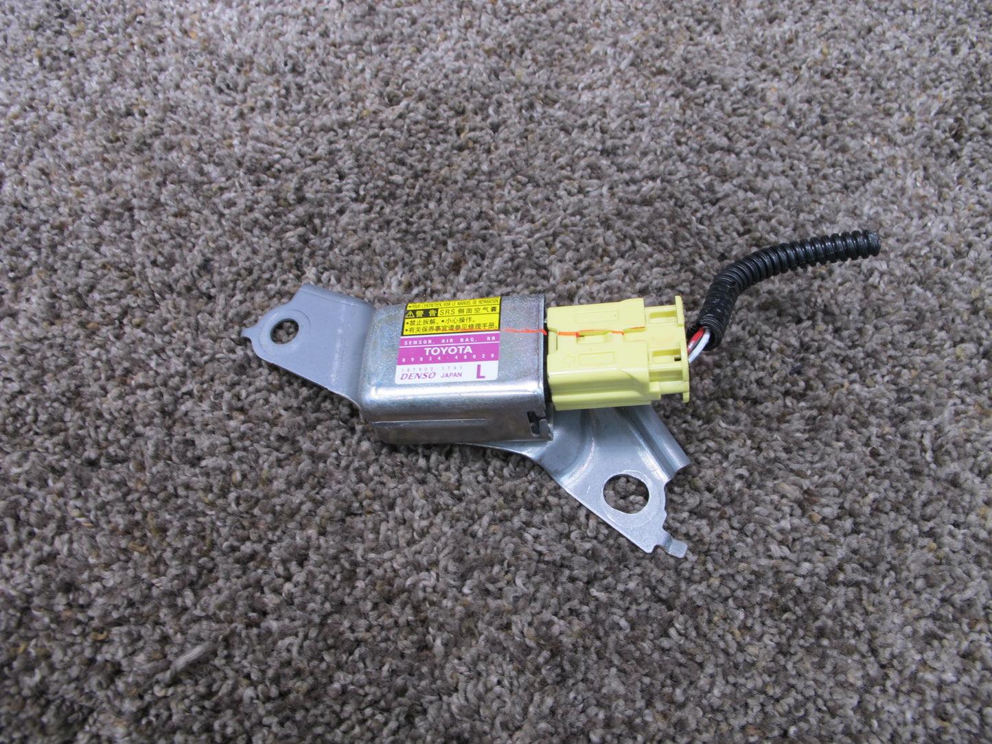 2004-2008 Lexus RX330 RX350 RX400h Yaw Rate Sensor & 4 Impact Sensors OEM