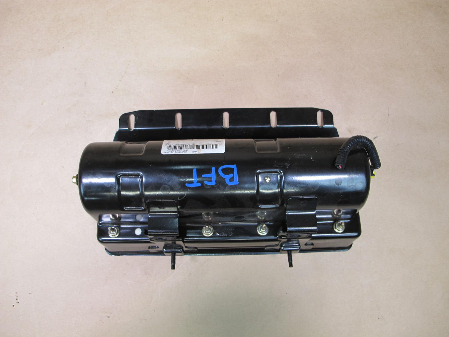 02-05 FORD THUNDERBIRD FRONT RIGHT PASSENGER SIDE DASH SRS AIRBAG OEM