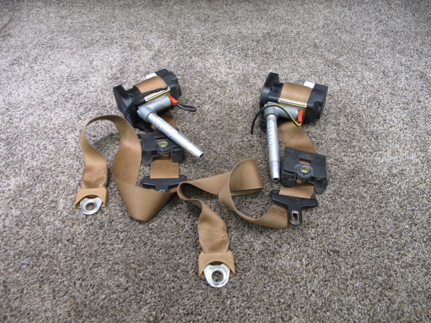 93-95 MERCEDES W140 S500 FRONT LEFT & RIGHT SIDE SEATBELT RETRACTOR SET OEM