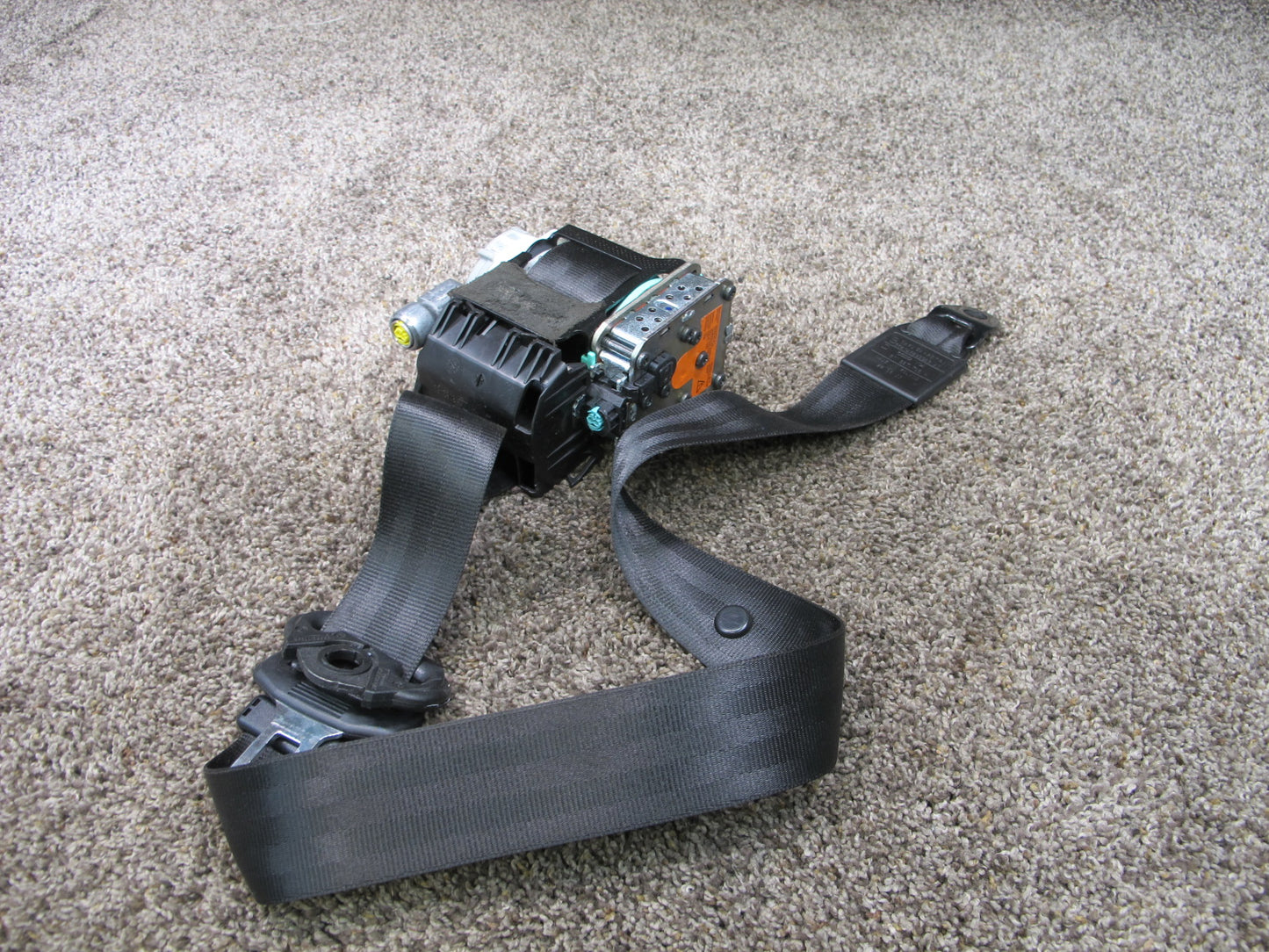 08-17 AUDI A5 S5 FRONT LEFT & RIGHT SIDE SEATBELT RETRACTOR SET OEM