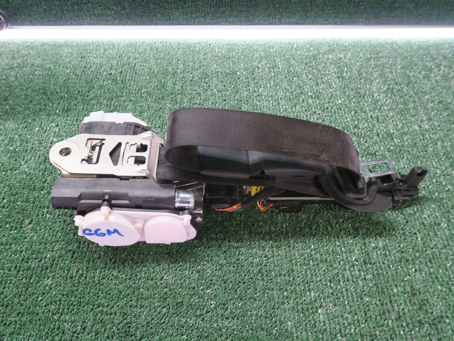 2012-2018 AUDI A6 S6 A7 S7 Front Left Seat Belt Retractor Black OEM