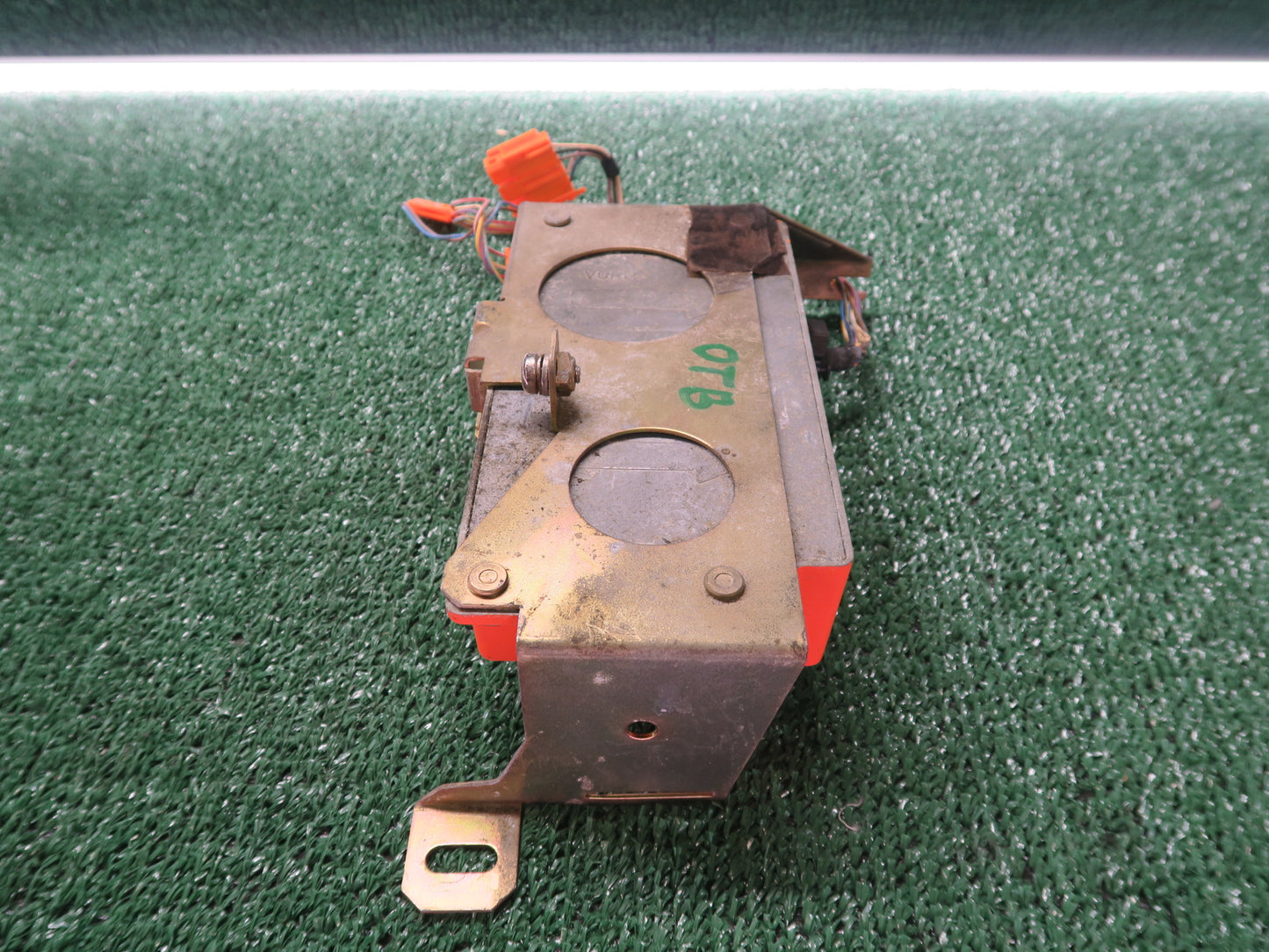 1984-1991 BMW 3-Series E30 SRS Air Bag Control Module OEM