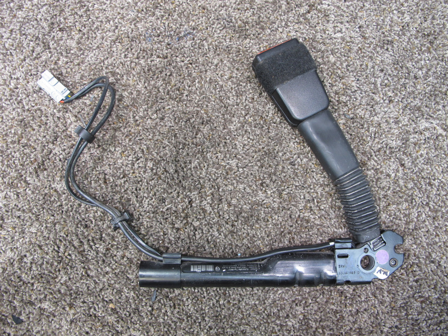 08-13 BMW E90 E91 E92 FRONT RIGHT PASSENGER SIDE SEATBELT RETRACTOR OEM