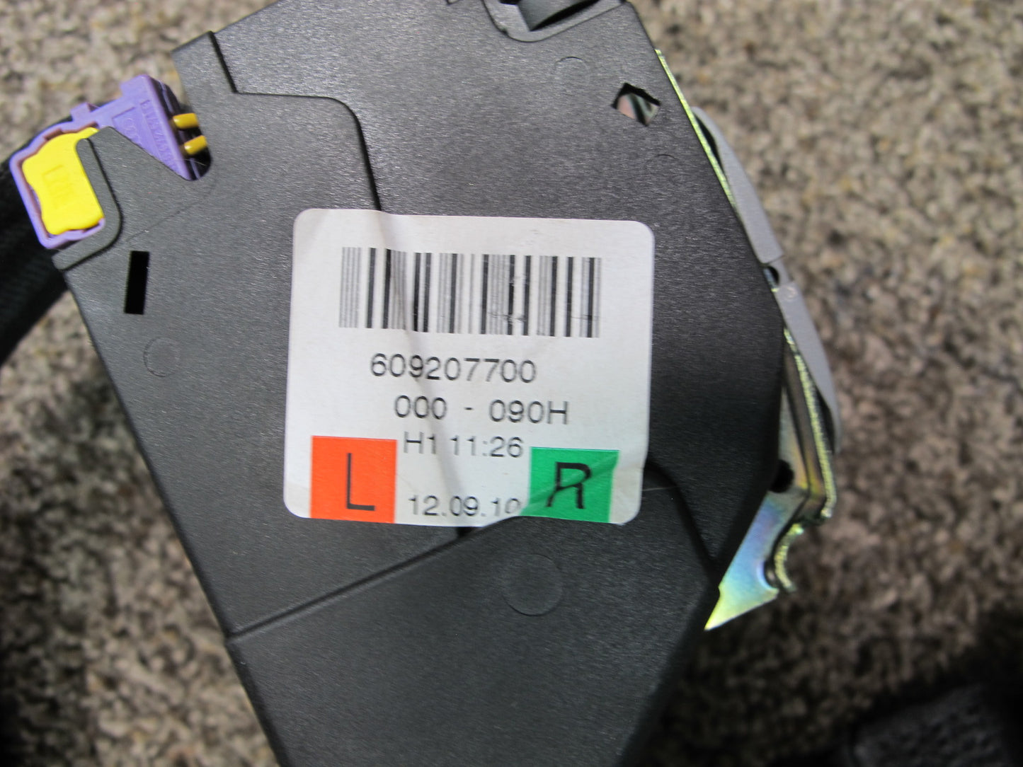 08-17 AUDI A5 S5 REAR LEFT OR RIGHT SIDE SEATBELT RETRACTOR OEM