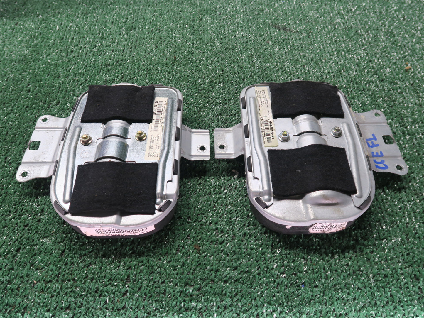 2004-2008 Chrysler Crossfire Left & Right Door SRS Air Bag OEM