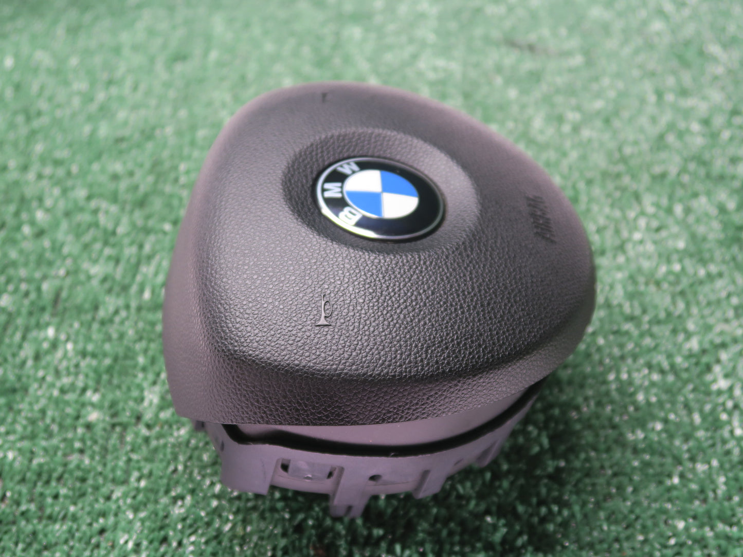 2007-2013 BMW 1-Series 128i 135i E82 E88 Steering Wheel SRS Air Bag OEM