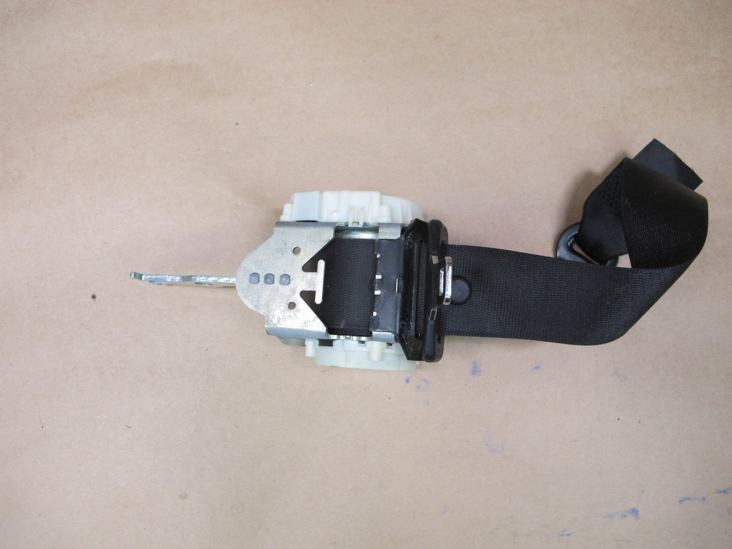 11-16 BMW F10 REAR LEFT CENTER RIGHT SIDE SEATBELT RETRACTOR SET OEM