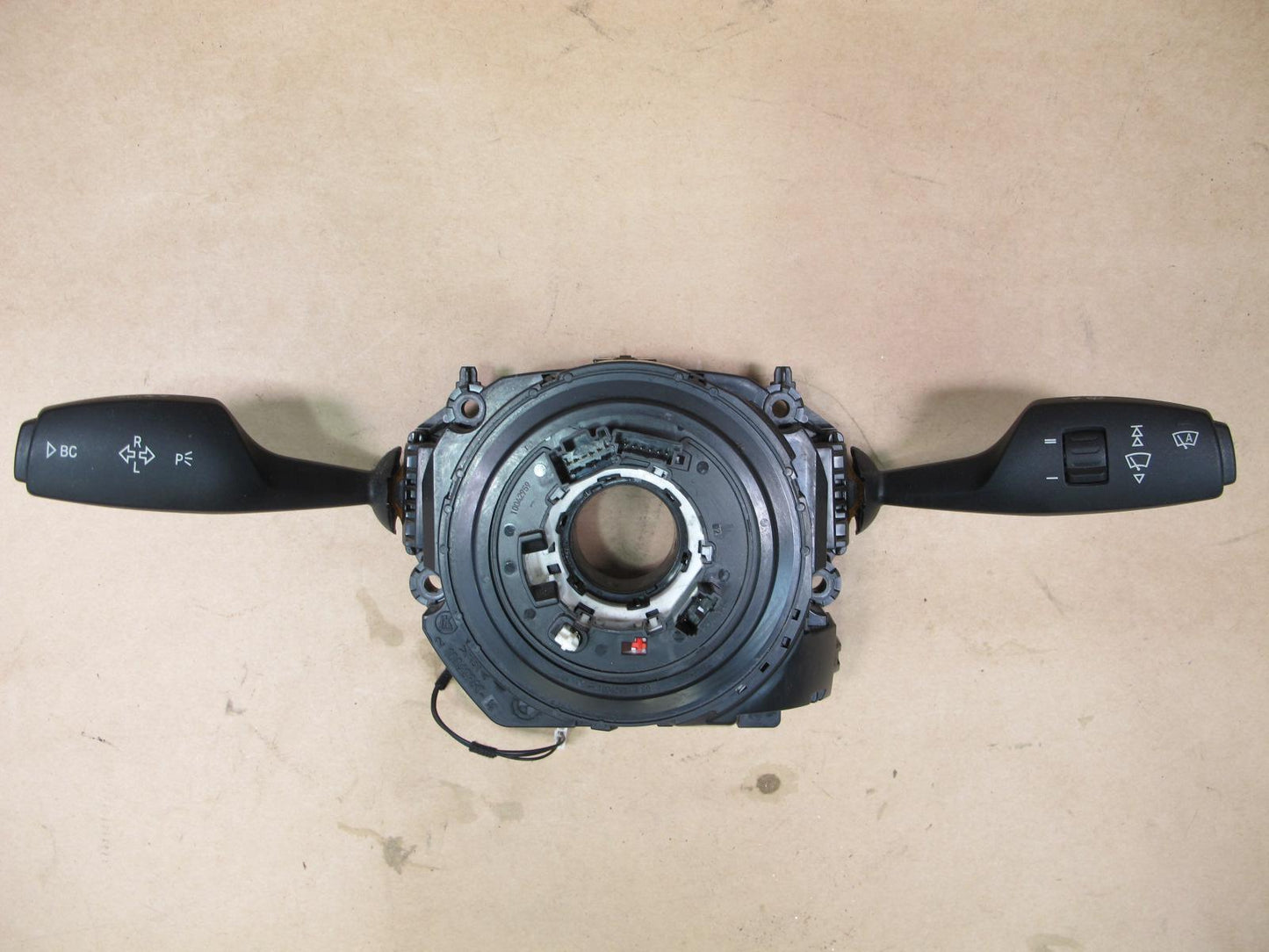12-16 BMW F30 STEERING COLUMN TURN SIGNAL WIPER MULTI SWITCH 9253749 OEM