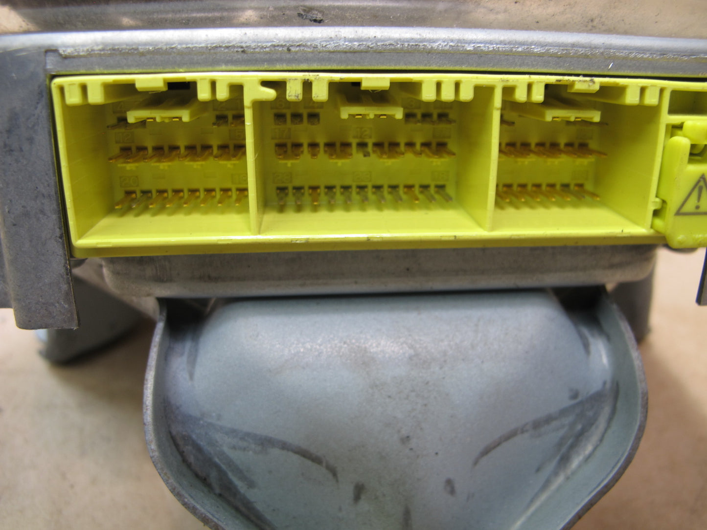 04-08 LEXUS RX400H SRS AIRBAG CONTROL MODULE UNIT 89170-48151 OEM