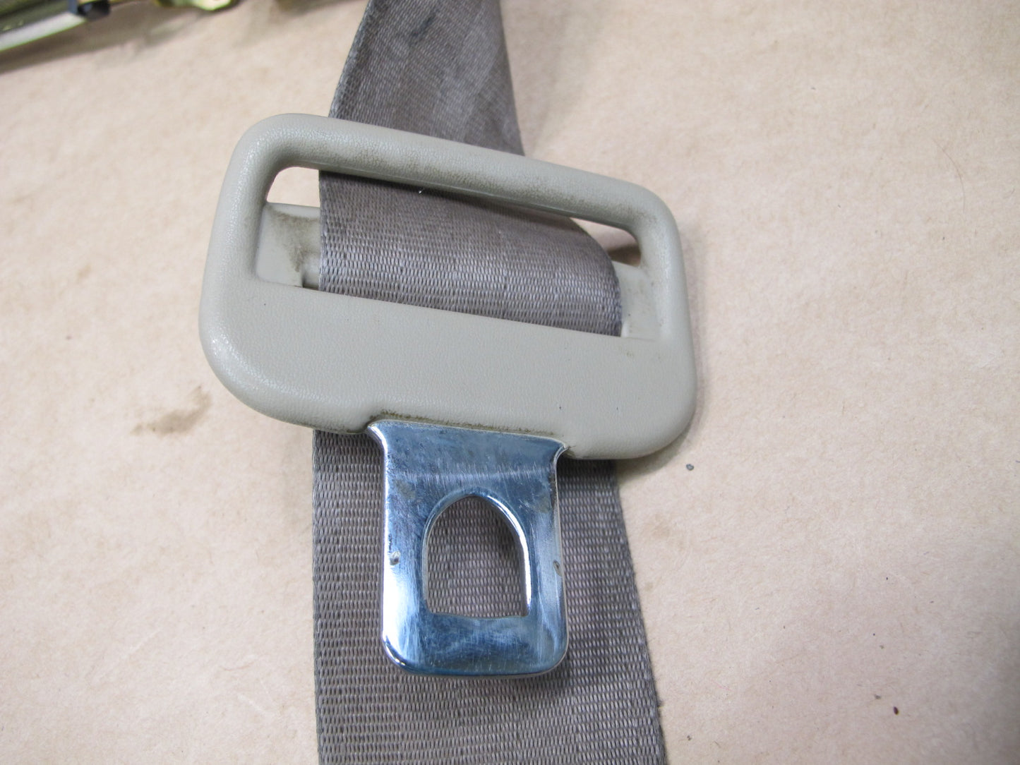 1995-1997 Lexus LS400 Front Left & Right Seat Belt Retractors OEM