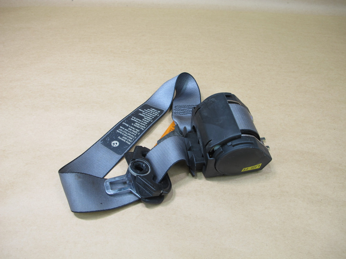 97-03 BMW E39 5-SERIES FRONT LEFT & RIGHT SIDE SEATBELT RETRACTOR SET OEM
