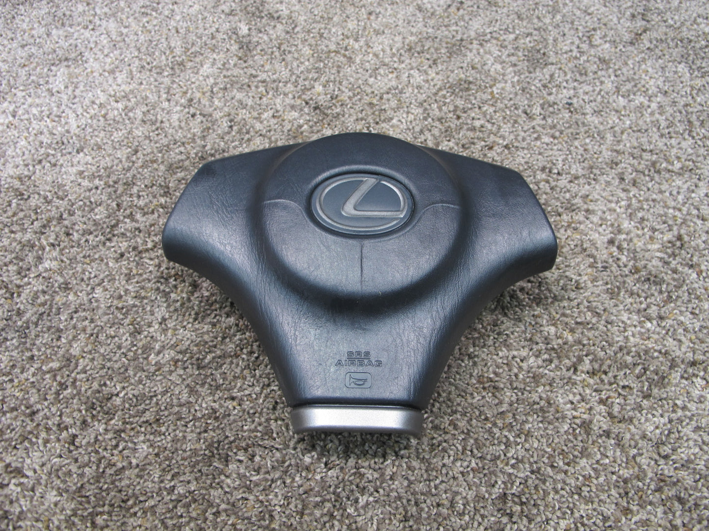 01-05 LEXUS IS300 FRONT LEFT DRIVER SIDE STEERING WHEEL SRS AIRBAG OEM