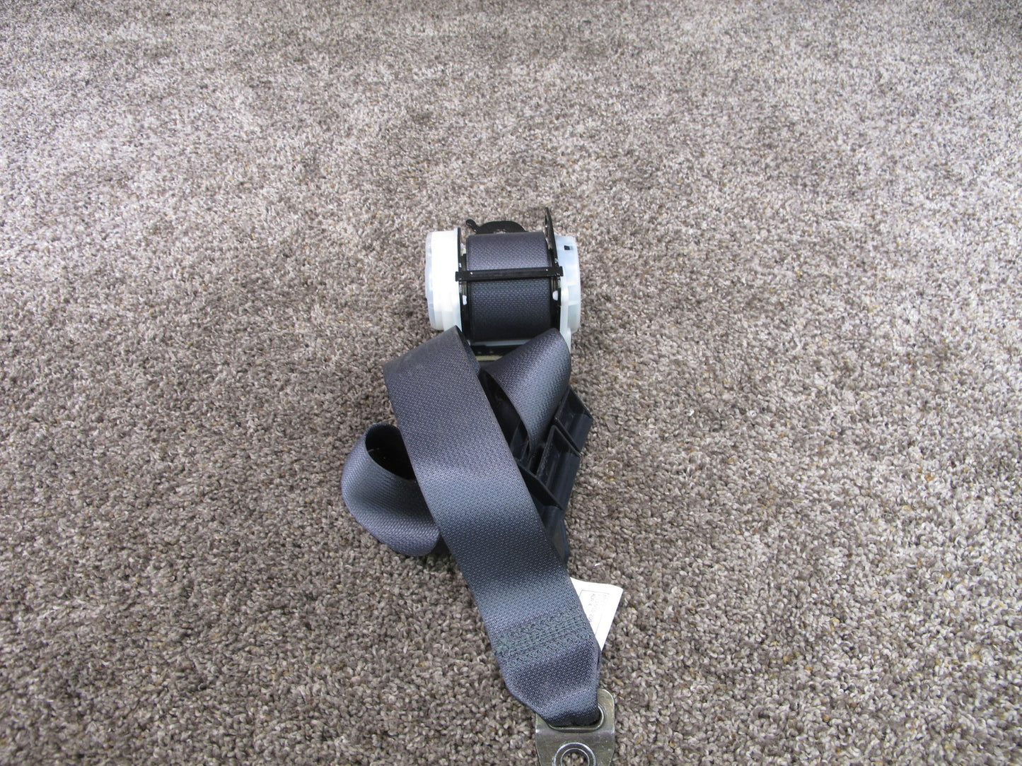01-05 LEXUS GS300 GS430 REAR LEFT CENTER RIGHT SIDE SEATBELT RETRACTOR SET OEM