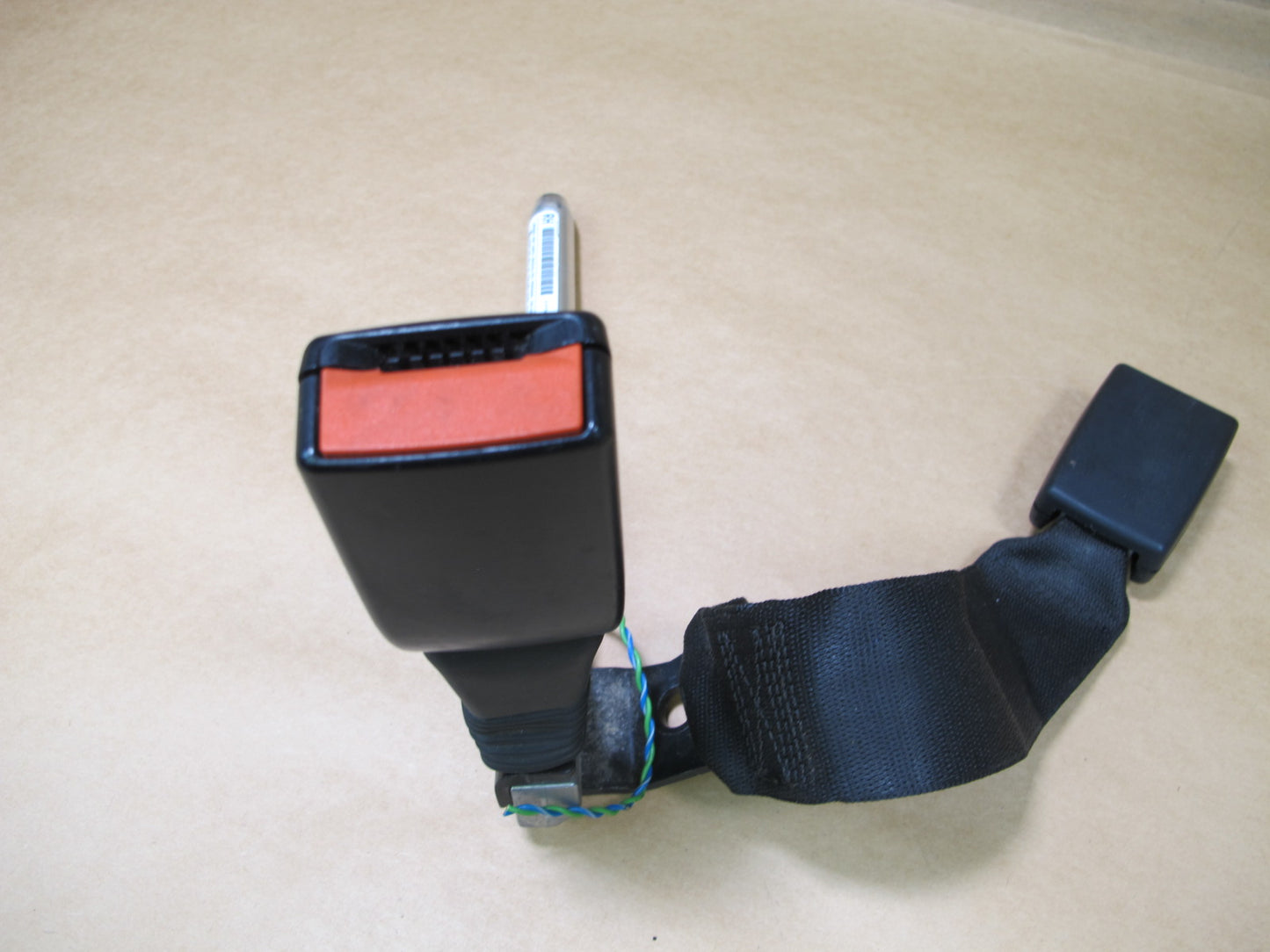 07-11 BMW E90 3-SERIES REAR RIGHT PASSENGER SIDE LOWER BELT RETRACTOR OEM