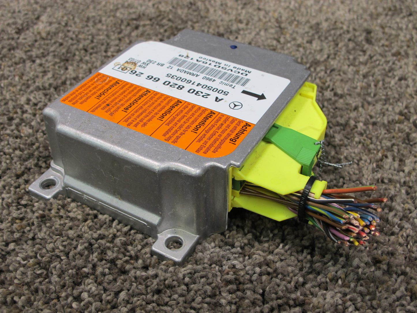 03-08 MERCEDES R230 SL500 SRS AIRBAG CONTROL MODULE UNIT 2308206626 OEM