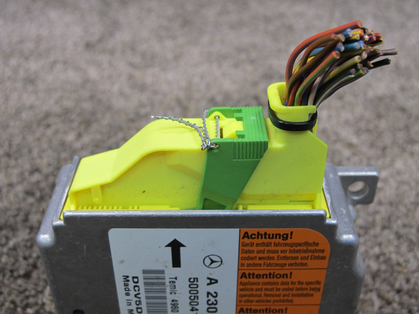 03-08 MERCEDES R230 SL500 SRS AIRBAG CONTROL MODULE UNIT 2308206626 OEM