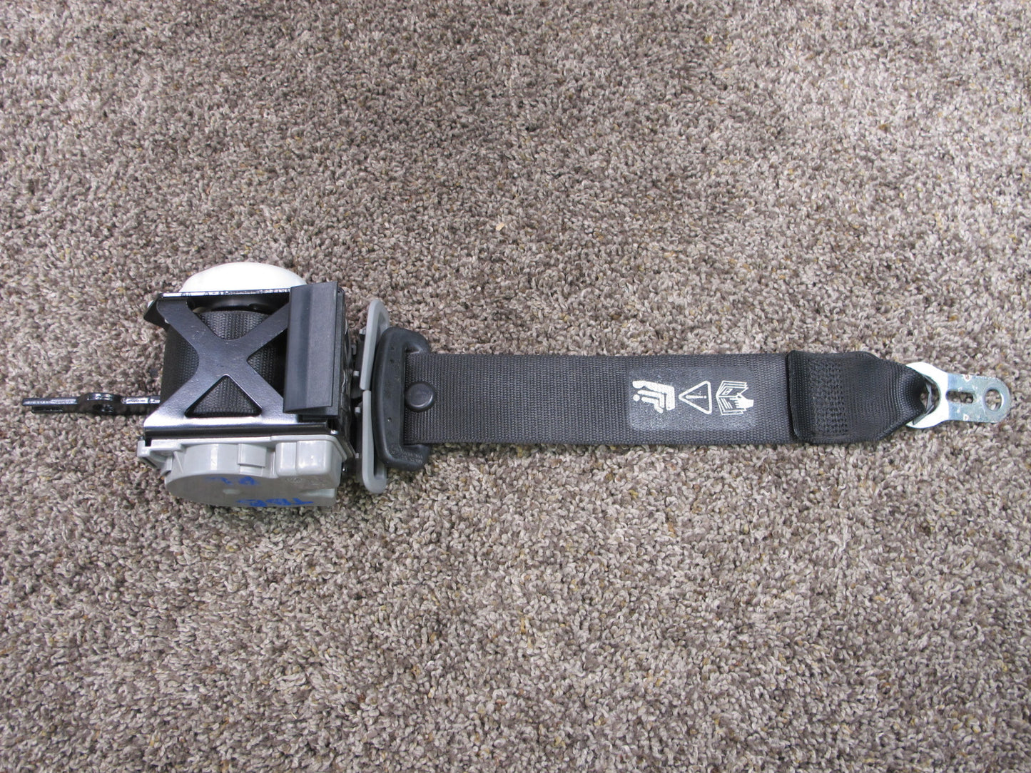 07-11 BMW E90 REAR LEFT CENTER RIGHT SEATBELT RETRACTOR SET OEM