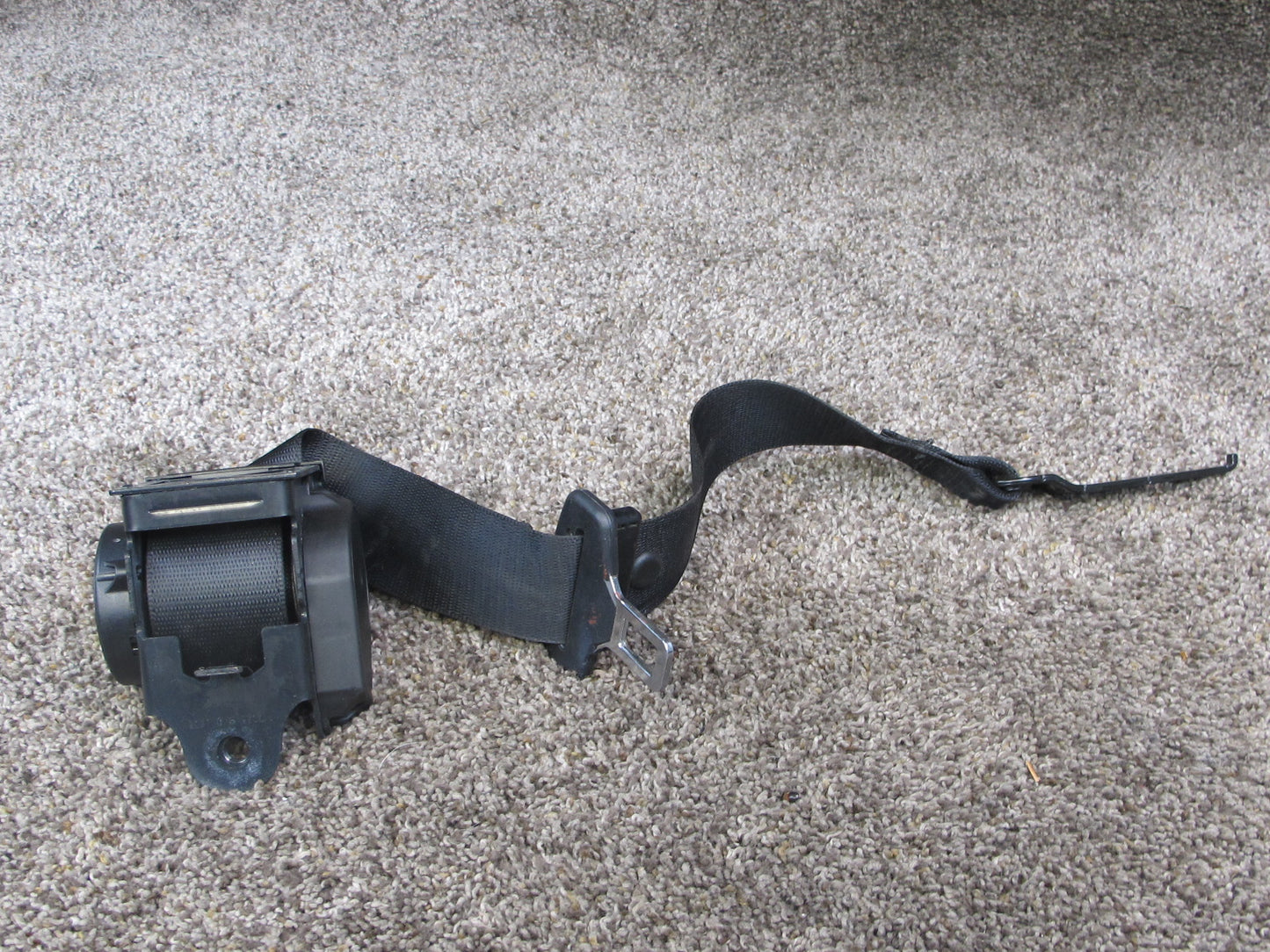13-16 MINI COOPER S R61 REAR LEFT & RIGHT SIDE SEATBELT RETRACTOR SET OEM