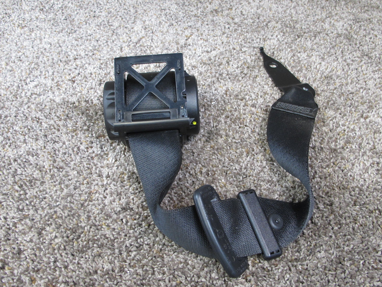 13-16 MINI COOPER S R61 REAR LEFT & RIGHT SIDE SEATBELT RETRACTOR SET OEM
