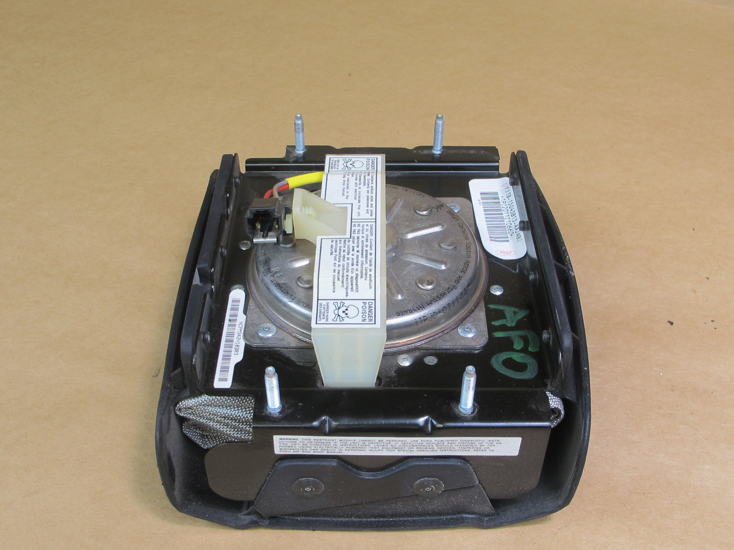 1995 FORD F150 FRONT LEFT DRIVER SIDE STEERING WHEEL SRS AIRBAG OEM