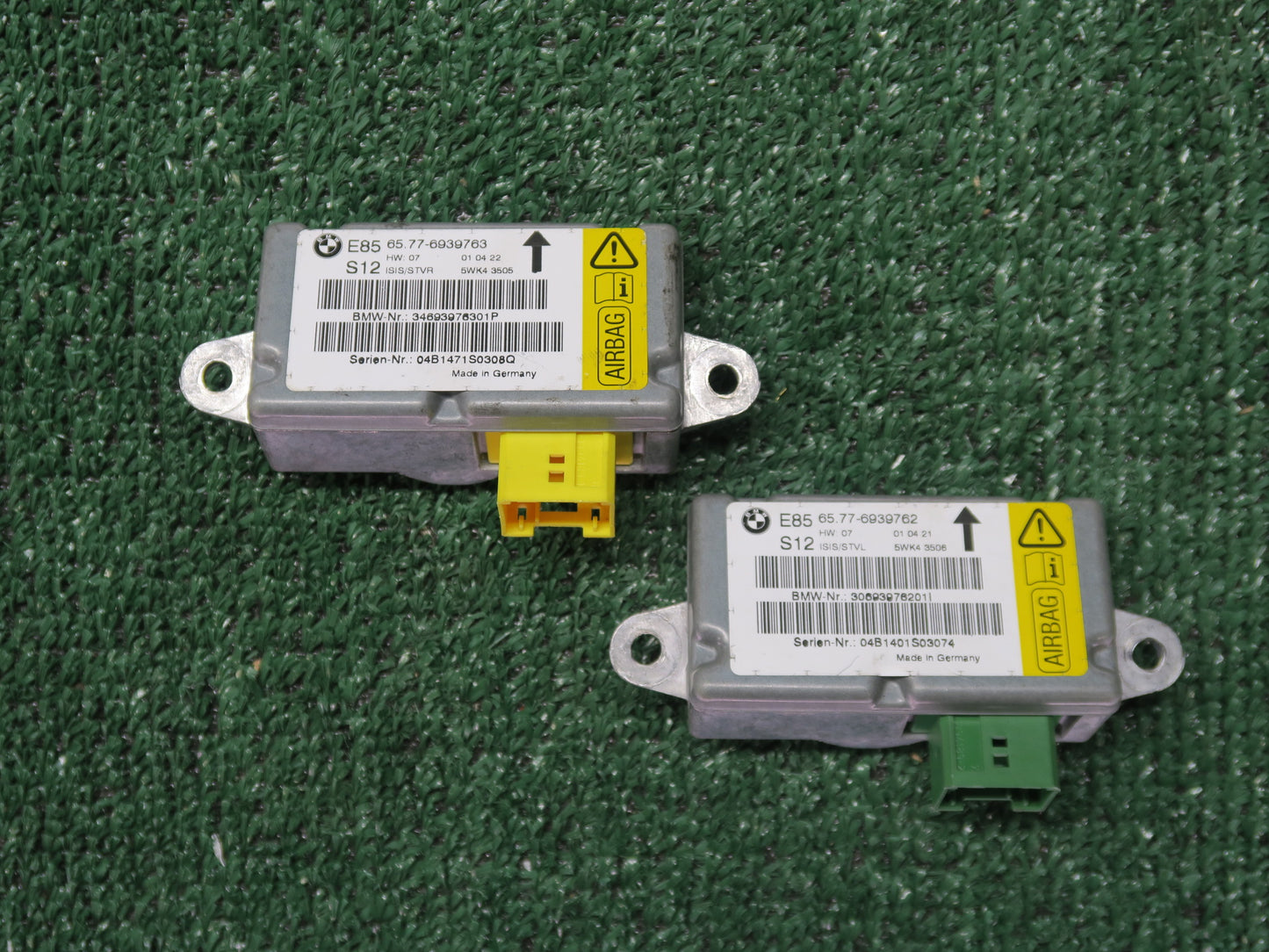 03-05 BMW E85 Z4 FRONT RIGHT & LEFT SIDE DOOR SRS AIRBAG SENSOR 2PCS OEM