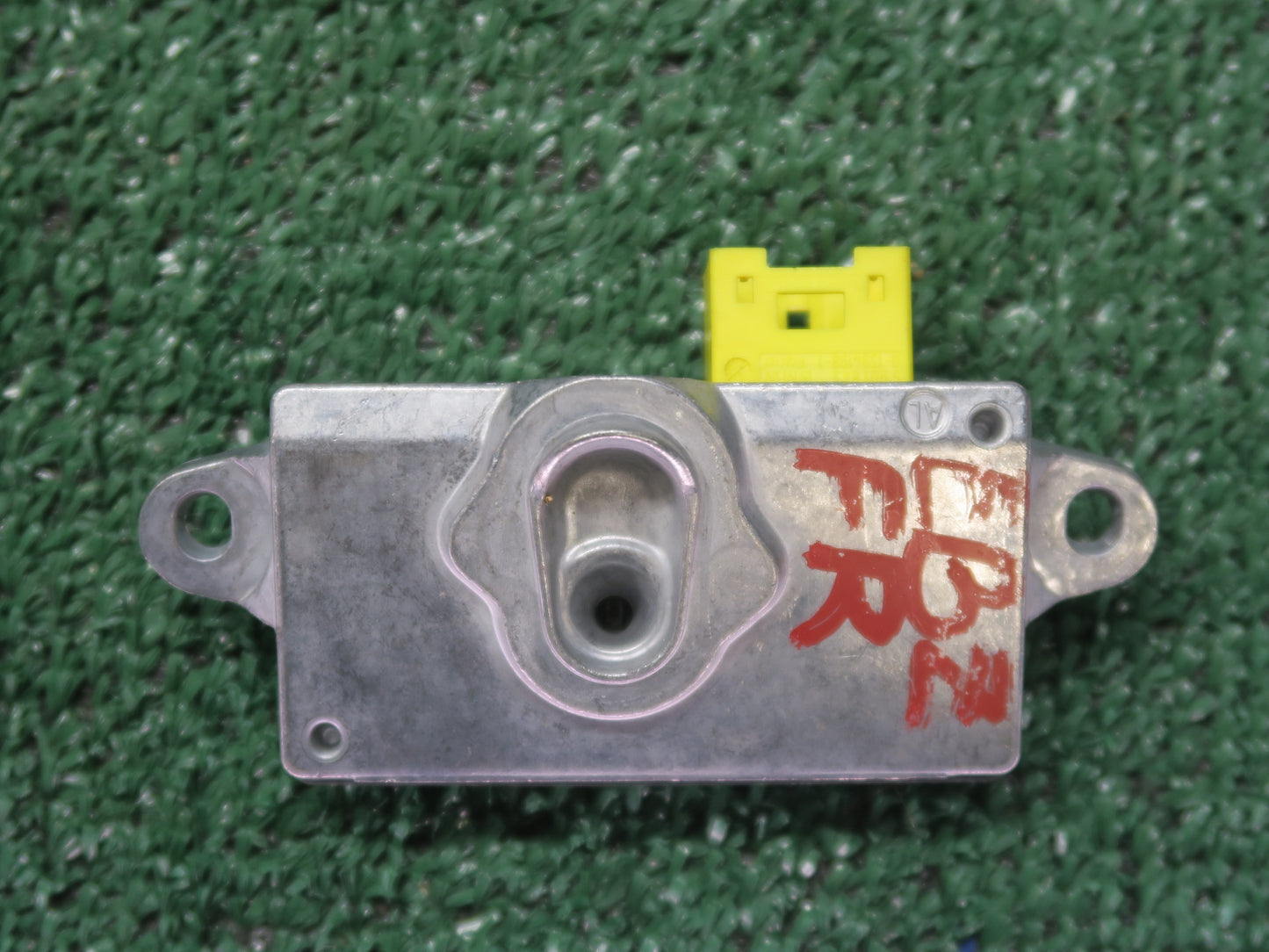 03-05 BMW E85 Z4 FRONT RIGHT & LEFT SIDE DOOR SRS AIRBAG SENSOR 2PCS OEM