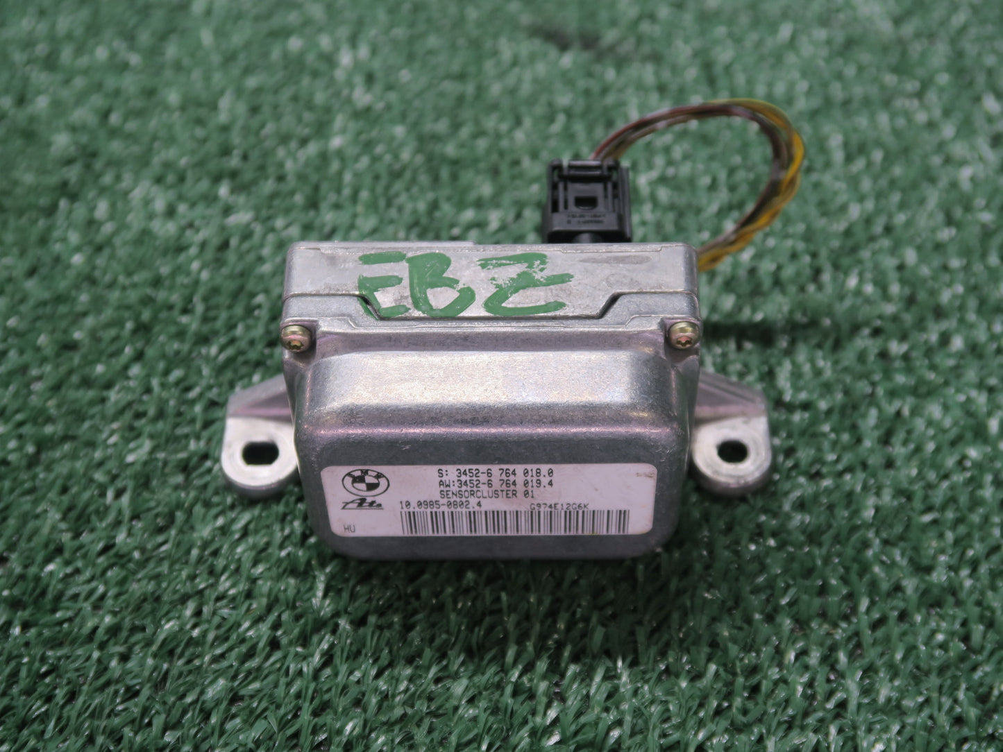01-06 BMW E46 E85 Z4 YAW SPEED SENSOR CONTROL MODULE 6764018 OEM