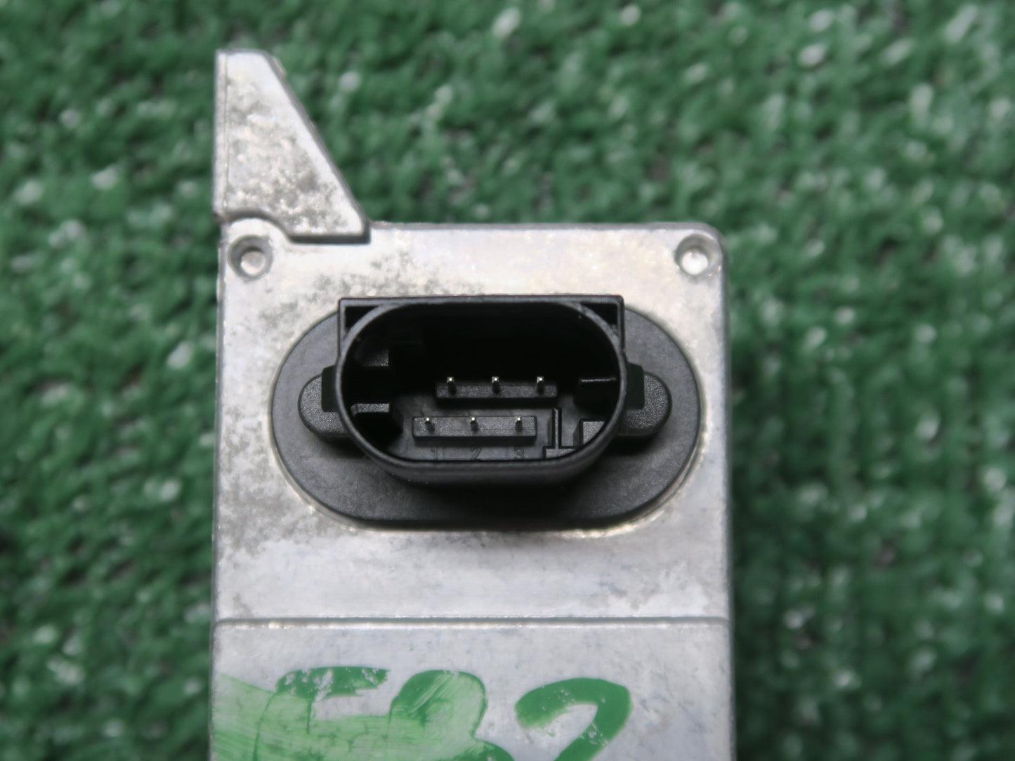 01-06 BMW E46 E85 Z4 YAW SPEED SENSOR CONTROL MODULE 6764018 OEM