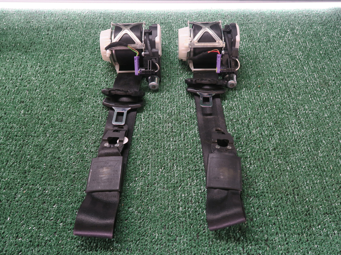 07-09 AUDI Q7 FRONT LEFT & RIGHT SIDE SEATBELT RETRACTOR SET OEM