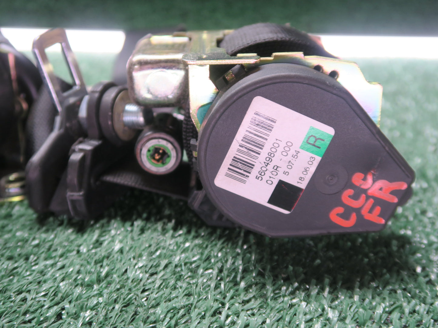 04-08 CHRYSLER CROSSFIRE FRONT LEFT & RIGHT SIDE SEATBELT RETRACTOR SET OEM