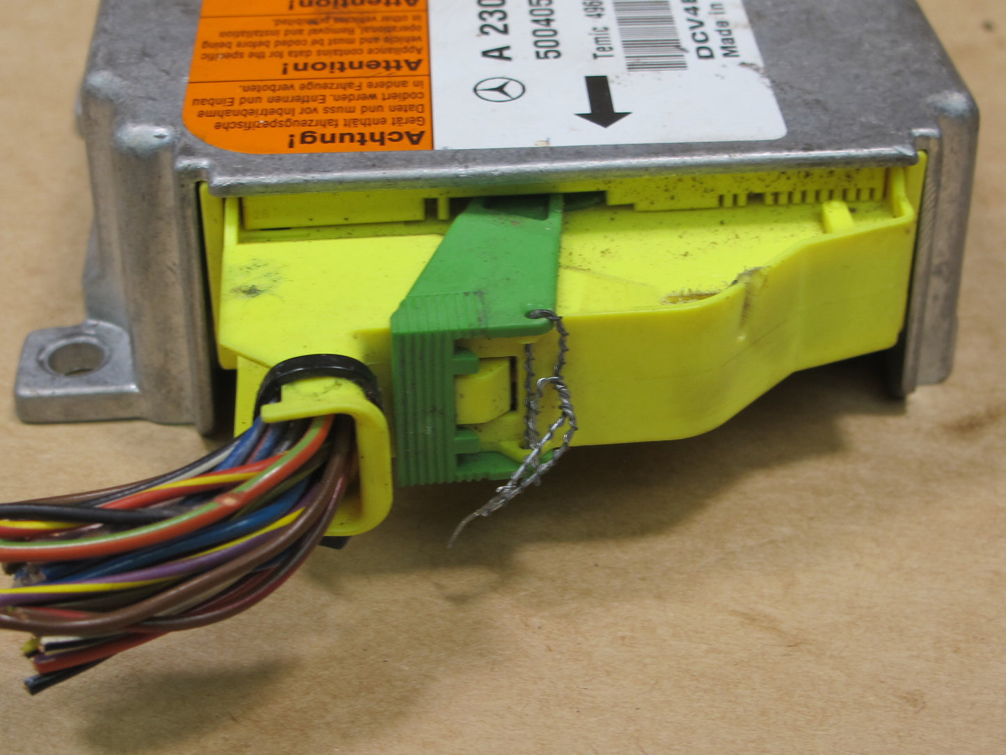 03-08 MERCEDES R230 SL500 SRS AIRBAG CONTROL MODULE UNIT A2308204026 OEM