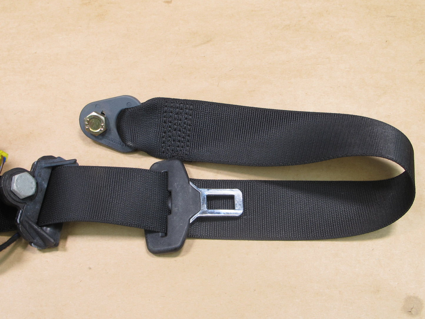 04-08 CHRYSLER CROSSFIRE FRONT LEFT & RIGHT SIDE SEATBELT RETRACTOR SET OEM