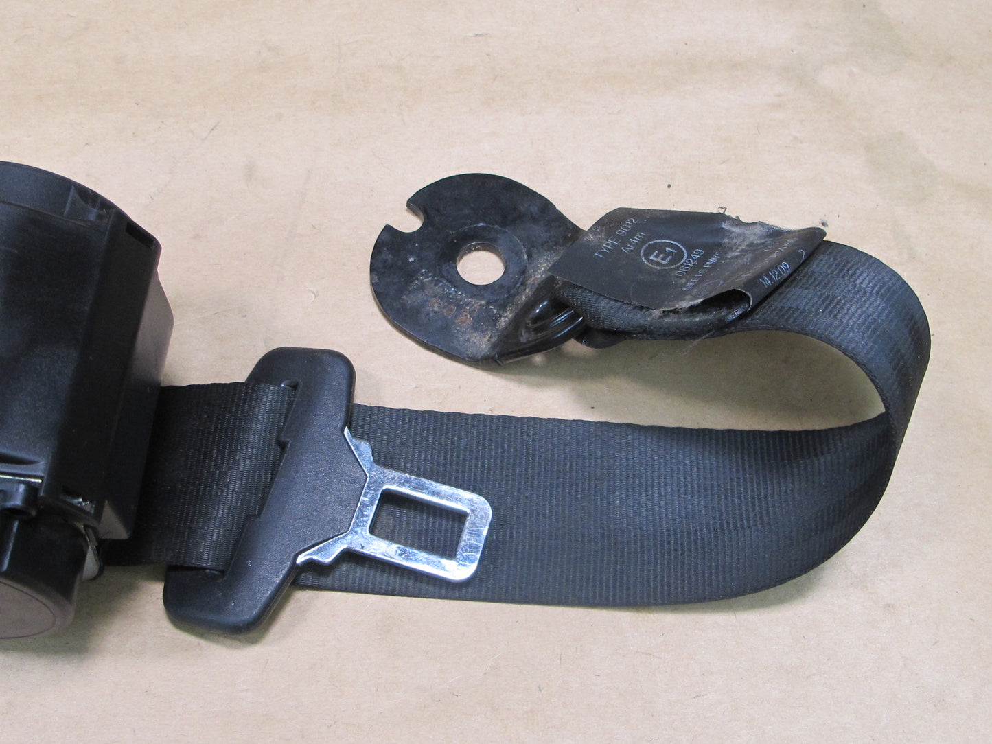 12-18 RANGE ROVER EVOQUE REAR LEFT & RIGHT SIDE SEATBELT RETRACTOR SET OEM