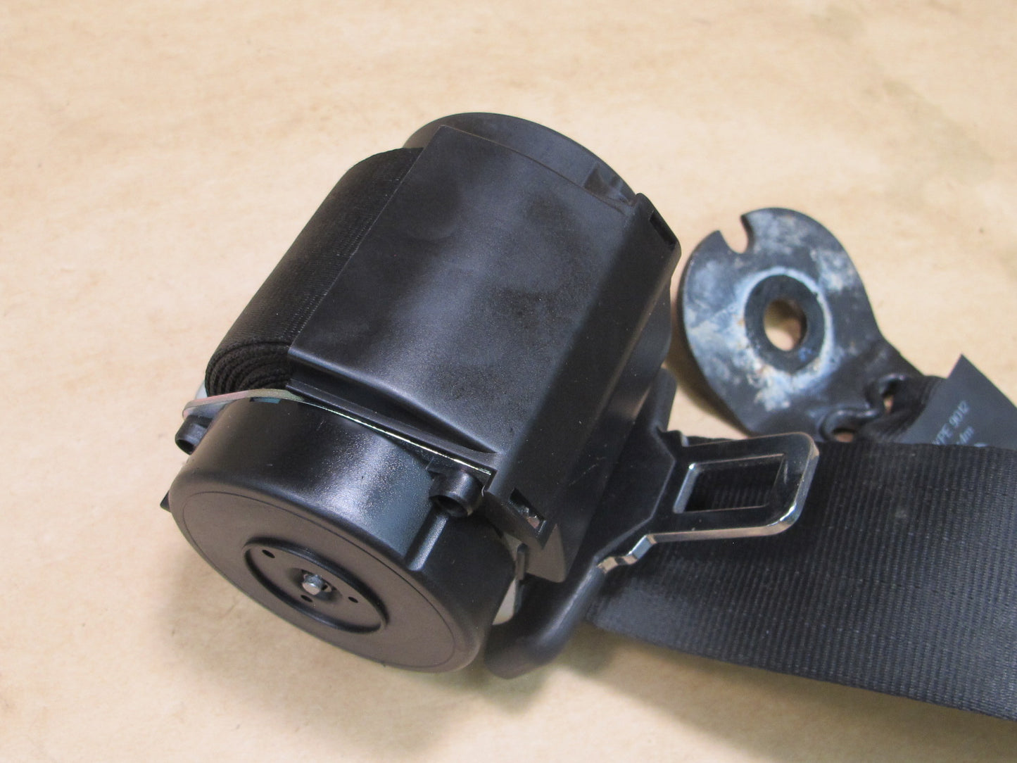 12-18 RANGE ROVER EVOQUE REAR LEFT & RIGHT SIDE SEATBELT RETRACTOR SET OEM