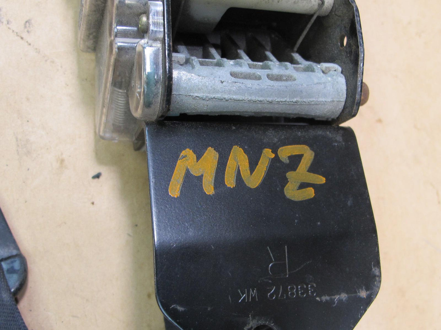 90-96 NISSAN 300ZX Z32 CONVERTINLE FRONT RIGHT & LEFT SIDE SEATBELT RETRACTOR SET OEM