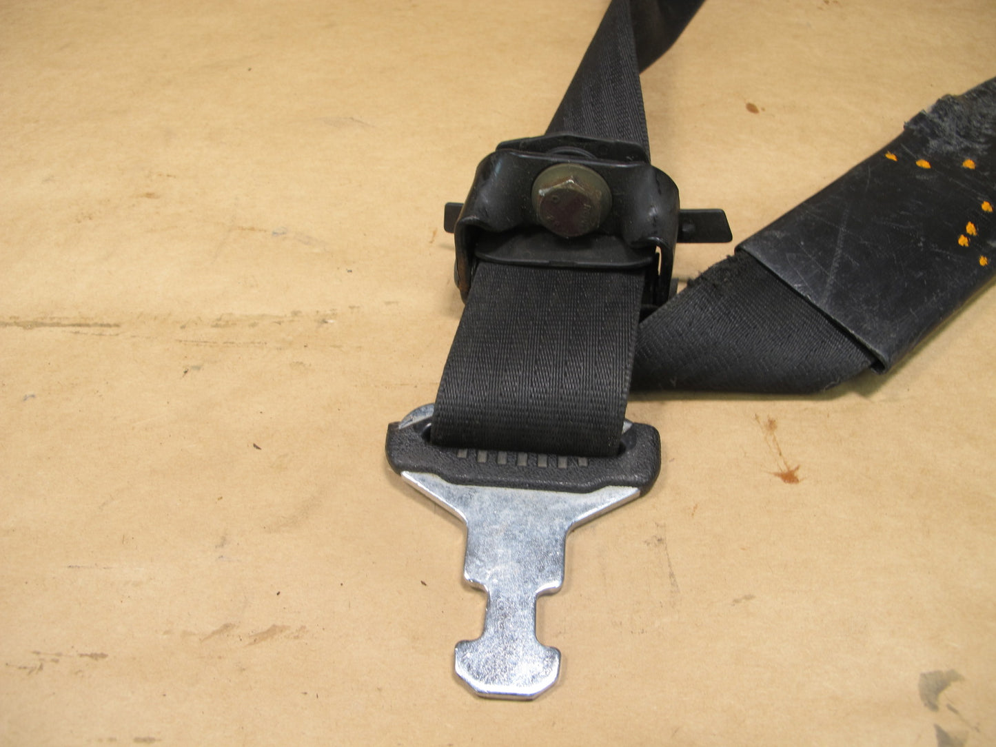 81-85 MERCEDES R107 380SL FRONT RIGHT & LEFT SIDE SEATBELT RETRACTOR SET OEM