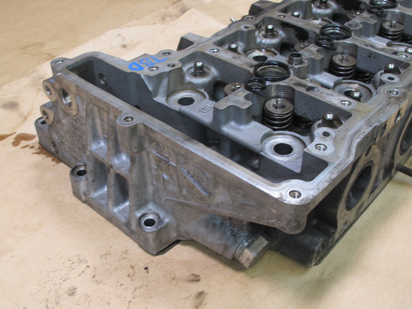 14-18 BMW F30 F31 328dX N47D20C DIESEL ENGINE CYLINDER HEAD 7810465 OEM