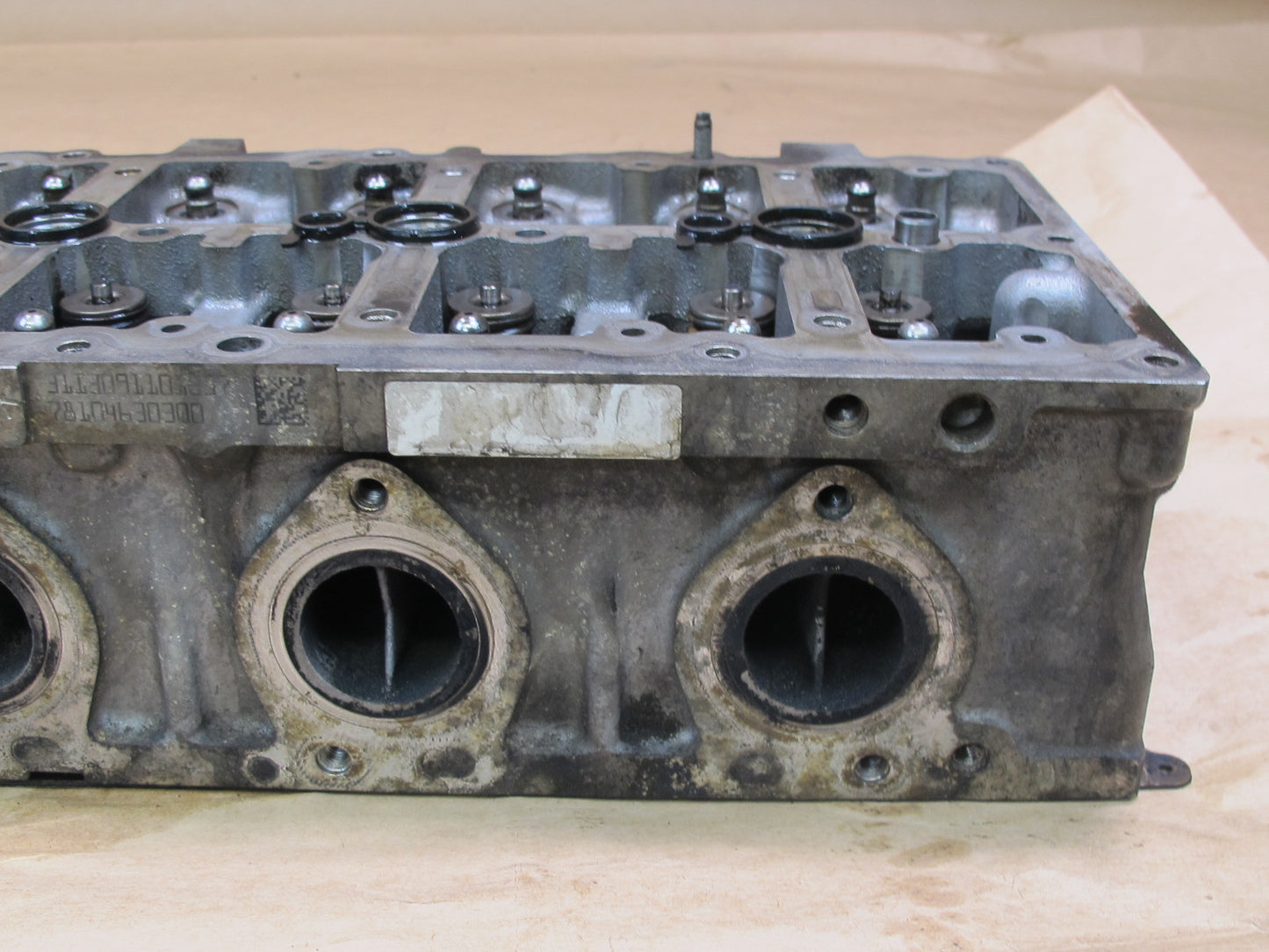 14-18 BMW F30 F31 328dX N47D20C DIESEL ENGINE CYLINDER HEAD 7810465 OEM