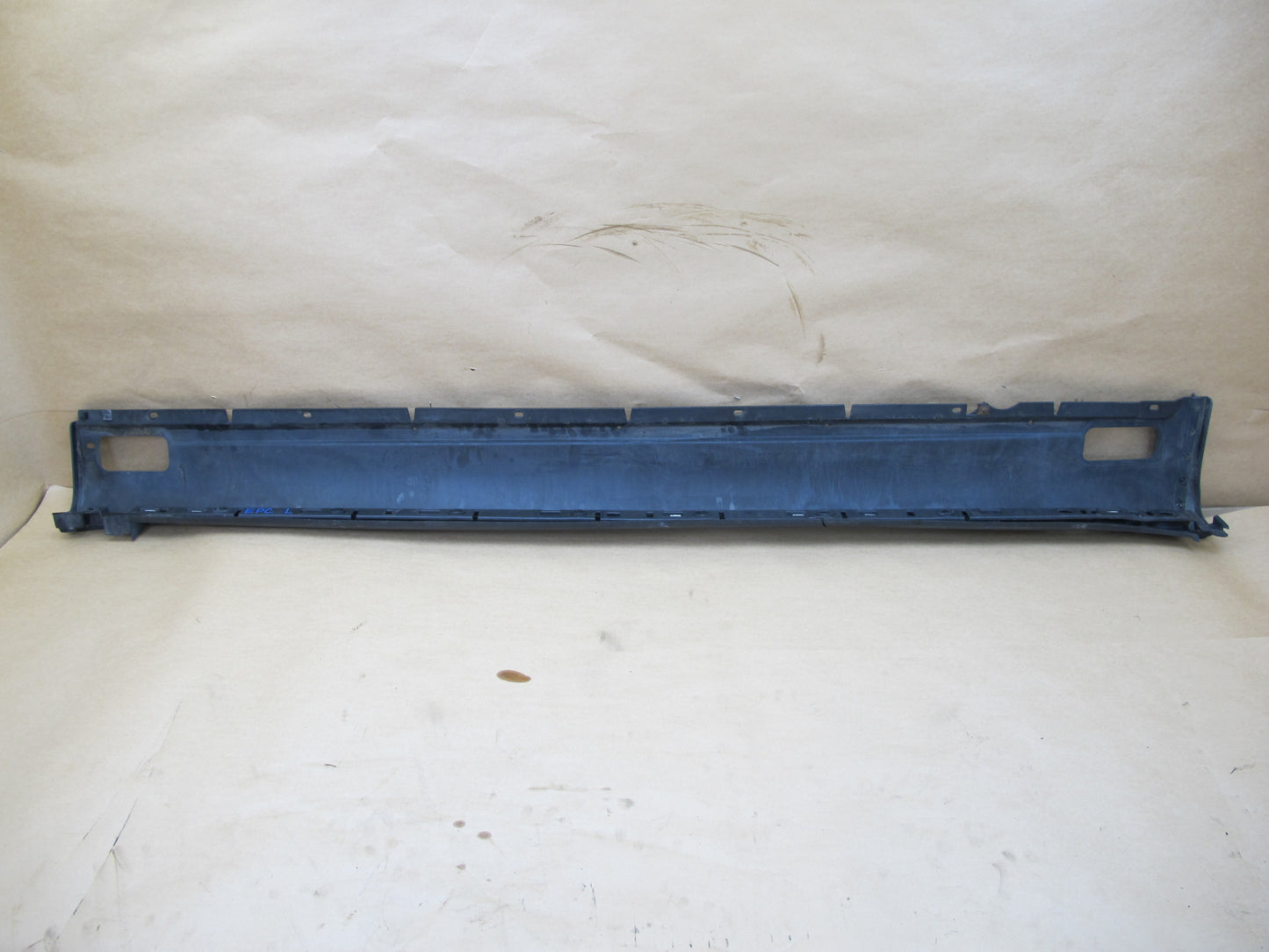 2011-2014 PORSCHE CAYENNE 958 ROCKER MOLDING PANEL SKIRT RIGHT & LEFT SIDE SET