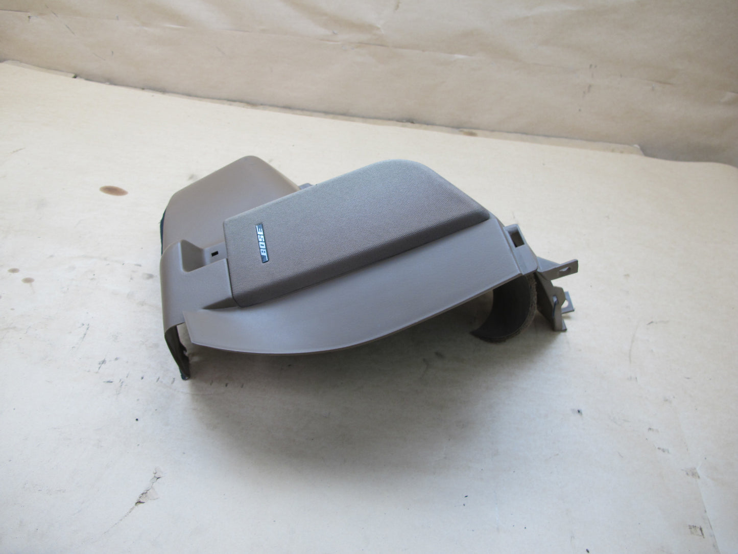 90-96 NISSAN Z32 300ZX SET OF 2 REAR QUARTER TRUNK TRIM COVER PANEL OEM